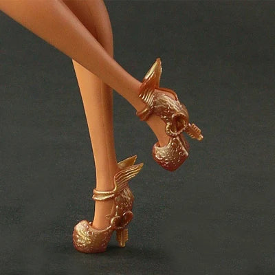 RPH RUHERW 10 pair / lot Fashion Feature wing shoes for 30cm FR doll New unique short boots 1 /6 Doll Accessories toy  girl gift